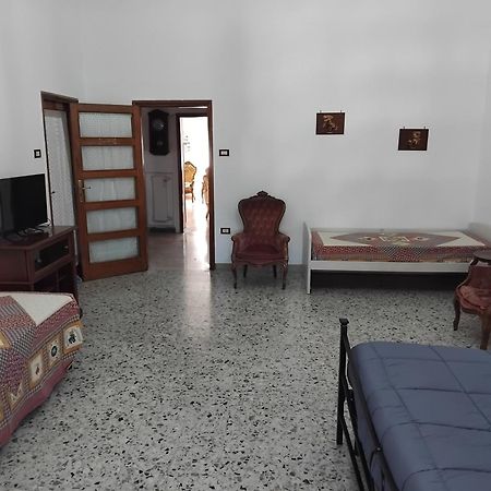 A Casa Di Adele Bed & Breakfast Касерта Екстериор снимка