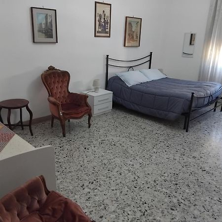 A Casa Di Adele Bed & Breakfast Касерта Екстериор снимка