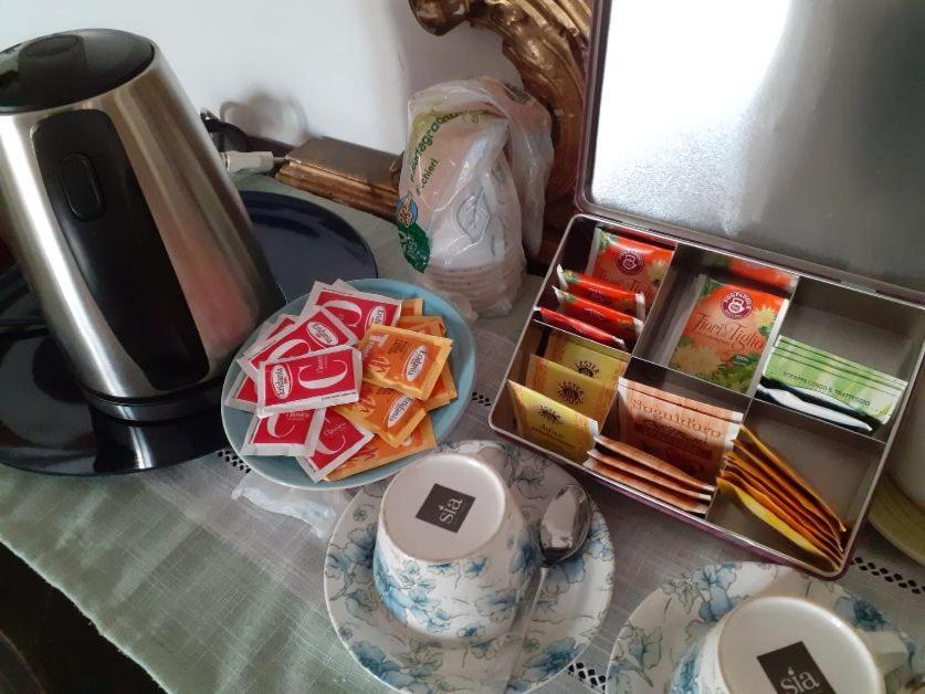 A Casa Di Adele Bed & Breakfast Касерта Екстериор снимка