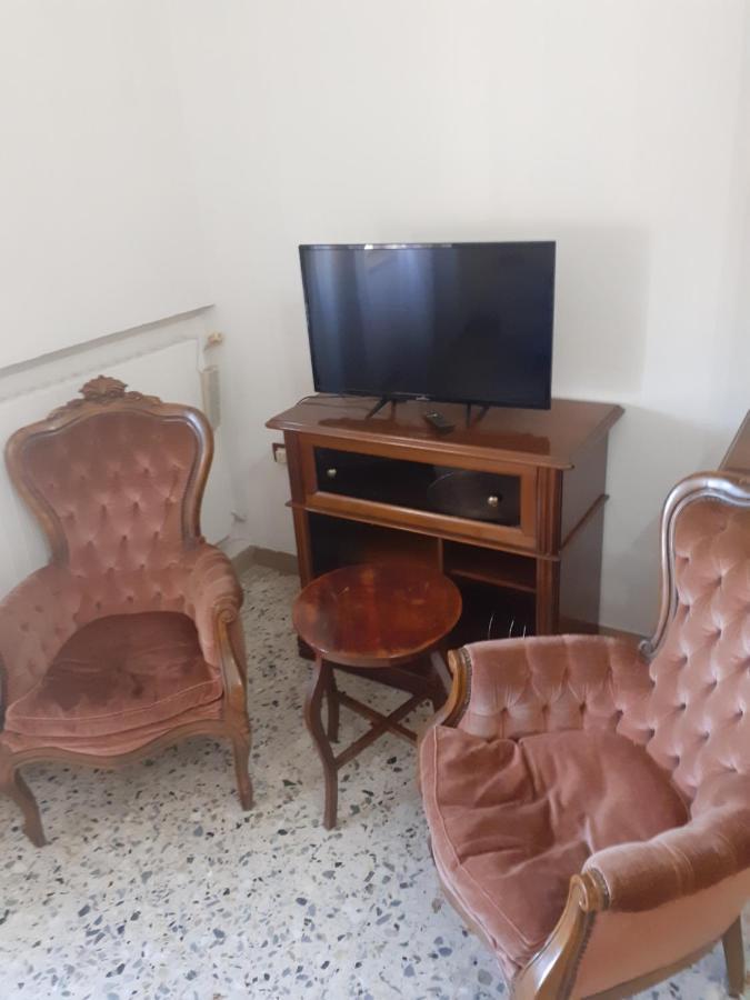 A Casa Di Adele Bed & Breakfast Касерта Екстериор снимка